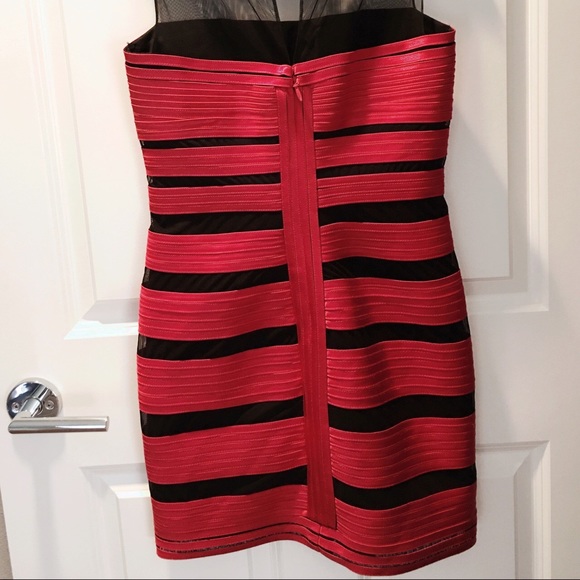 BCBG Maxazria Brenda bandage dress in ruby ♥️ - Picture 3 of 4